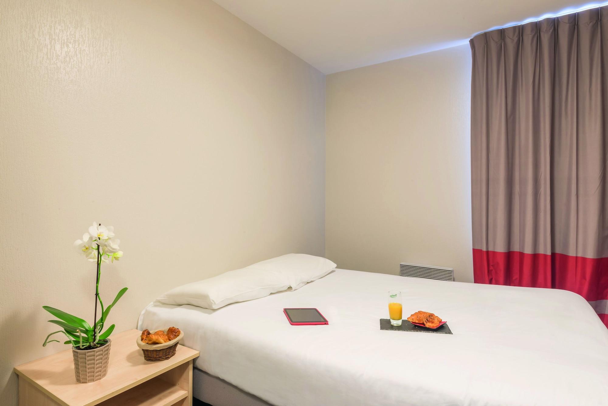 Appart'city Classic Quais De Loire Aparthotel