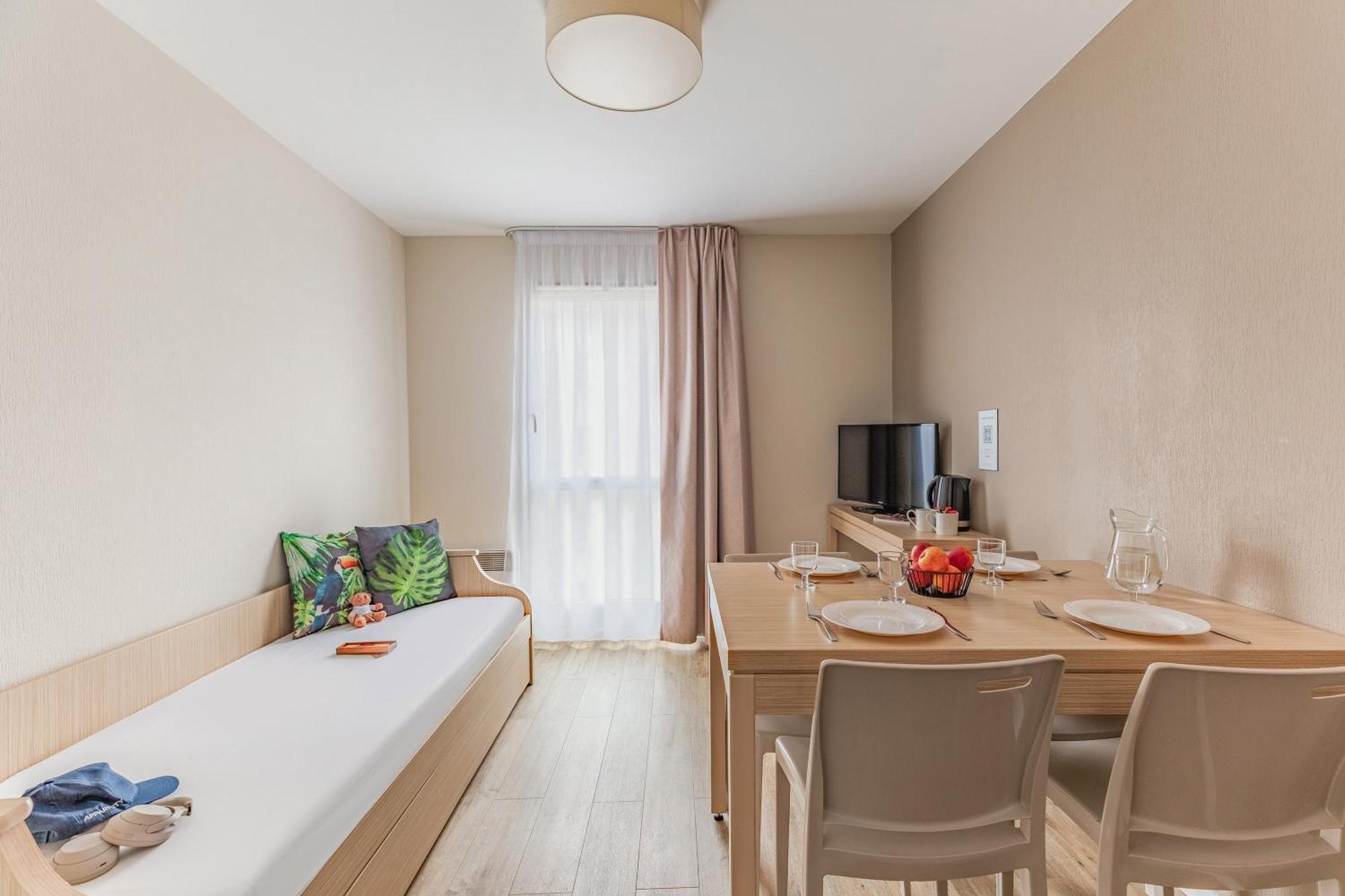 Aparthotel Appart'city Classic Quais De Loire
